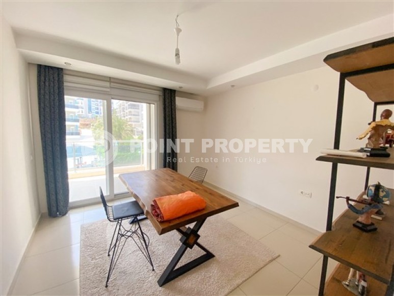 Просторные двухуровневые апартаменты с выходом в сад, планировкой 4+1, в районе города Аланья - Кестель-id-5292-фото-9