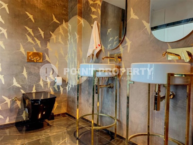 Villa with designer renovation, four bedrooms and views of the Mediterranean Sea in the Kargicak area-id-5293-photo-19