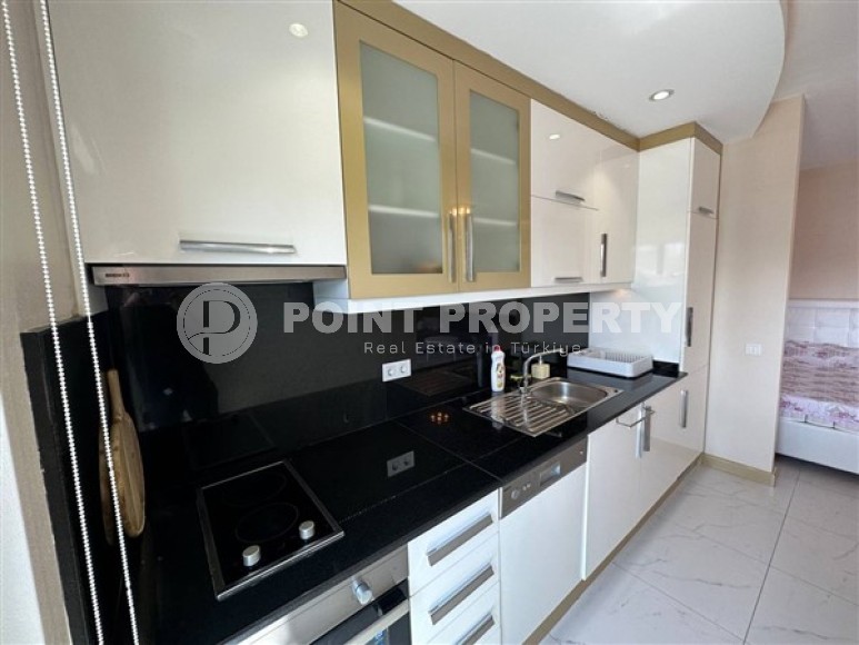 Cozy studio apartment near the sea, layout 1+0, in the central area of Alanya-id-5296-photo-2