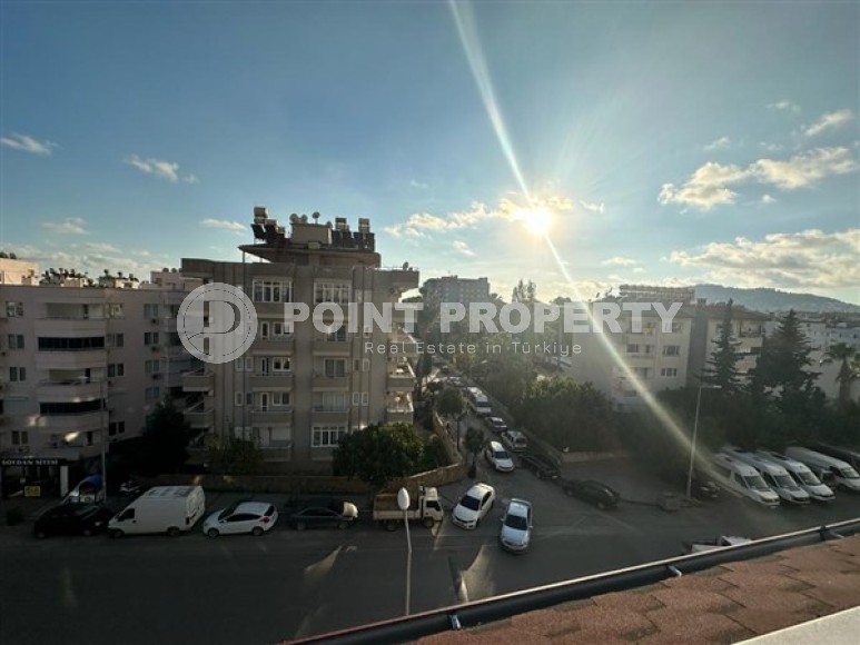 Двухуровневые апартаменты с тремя спальными комнатами и видовой террасой, в центральном районе города Аланья-id-5298-фото-13