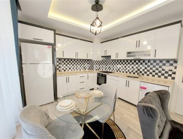 Apartments with modern design, high-quality renovation, new furniture and household appliances in the center of Mahmutlar-id-5305-photo-4