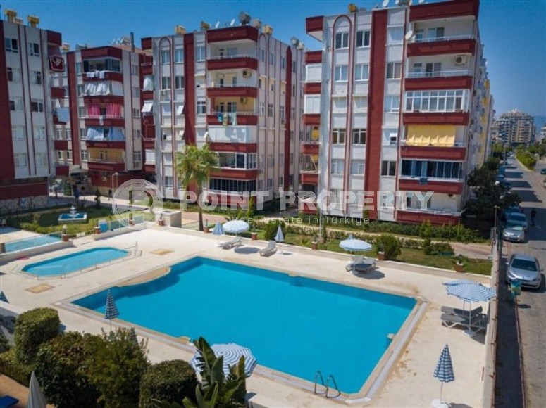 Apartments with modern design, high-quality renovation, new furniture and household appliances in the center of Mahmutlar-id-5305-photo-12