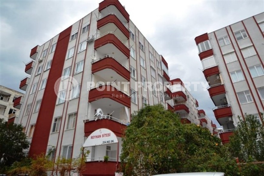 Apartments with modern design, high-quality renovation, new furniture and household appliances in the center of Mahmutlar-id-5305-photo-15