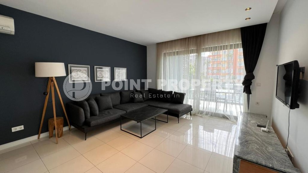 Стильная квартира с современным дизайном на 1-м этаже в жилом комплексе 2017 года постройки, в центре района Оба-id-5309-фото-2