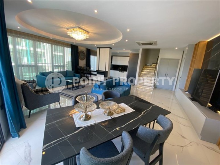 Luxurious duplex on the very shore of the Mediterranean Sea in the elite area of Alanya - Kargicak-id-5311-photo-2