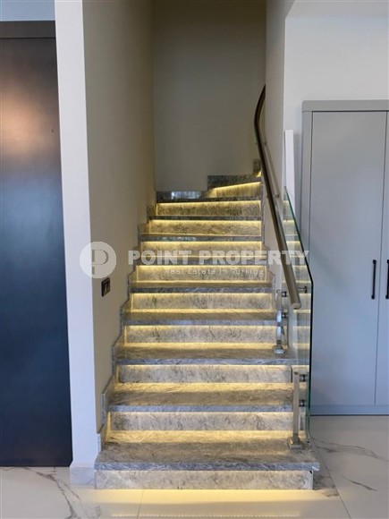 Luxurious duplex on the very shore of the Mediterranean Sea in the elite area of Alanya - Kargicak-id-5311-photo-11