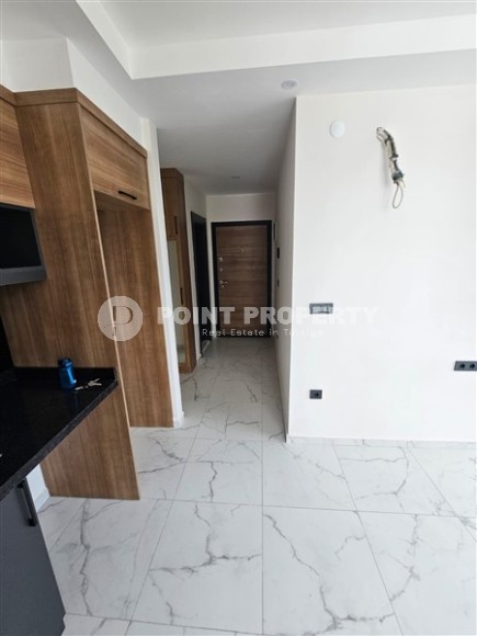 Small apartments, 1+1 layout, in a new residential complex built in 2023, in the Mahmutlar area-id-5312-photo-4