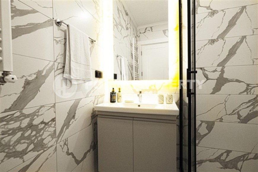 Новые благоустроенные апартаменты с тремя спальными комнатами в центральном районе города Аланья-id-5313-фото-10