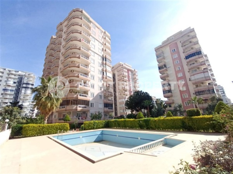 Ready to move in, three-room apartment, 130m², 300m from the sea in Mahmutlar, Alanya-id-1422-photo-20