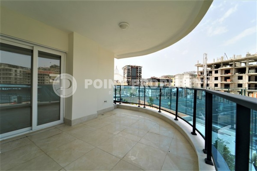 Новые светлые апартаменты с двумя спальными комнатами в современном жилом комплексе, в городе Газипаша-id-5316-фото-13