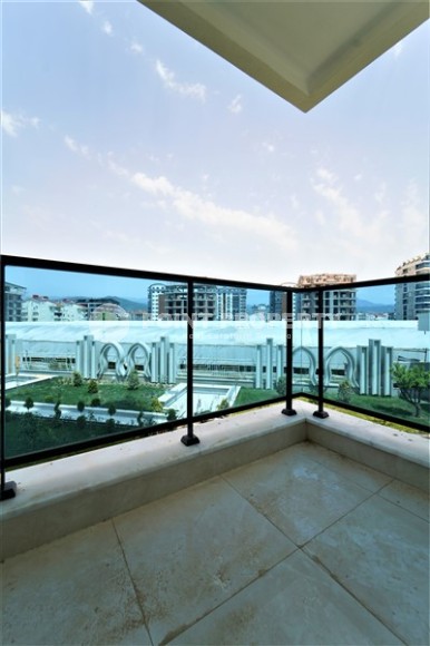 Новые светлые апартаменты с двумя спальными комнатами в современном жилом комплексе, в городе Газипаша-id-5316-фото-14