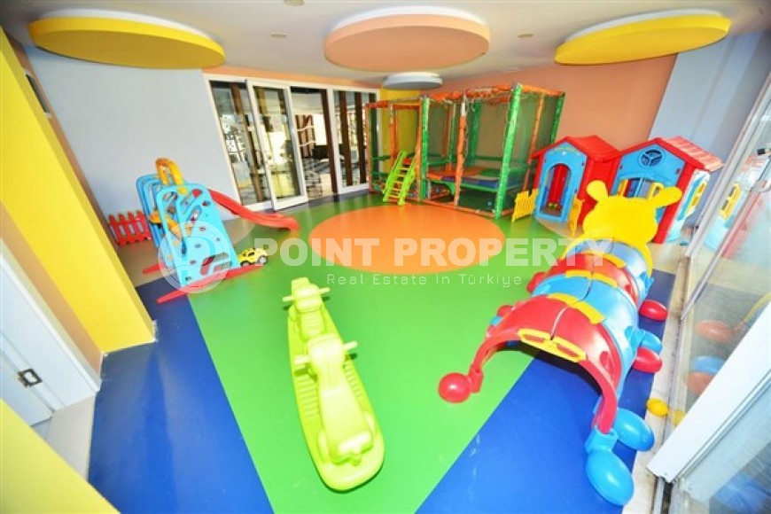 Апартаменты с мебелью и бытовой техникой на 4-м этаже в резиденции 2021 года постройки, в центре района Махмутлар-id-5318-фото-13