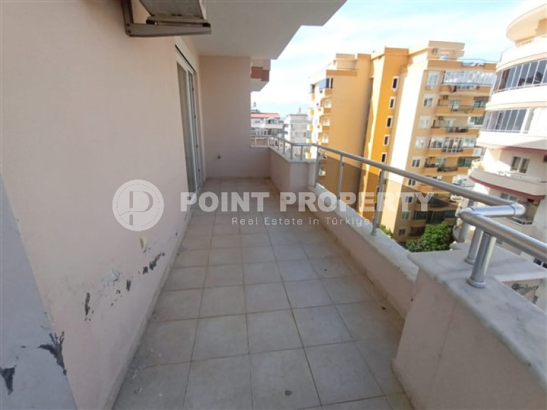 Ready to move in, three-room apartment, 130m², 300m from the sea in Mahmutlar, Alanya-id-1422-photo-13