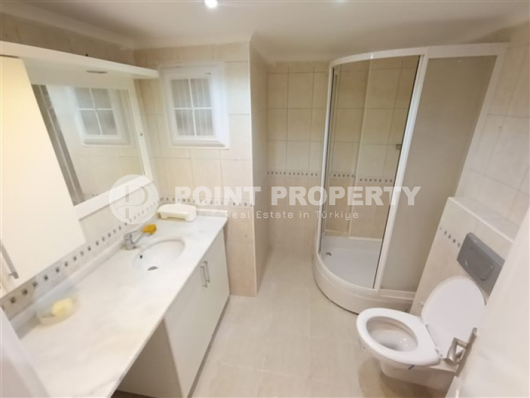 Ready to move in, three-room apartment, 130m², 300m from the sea in Mahmutlar, Alanya-id-1422-photo-11