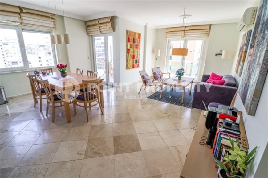 Panoramic apartment on the 9th floor in the center of Mahmutlar and 600 meters from the beach-id-5323-photo-1