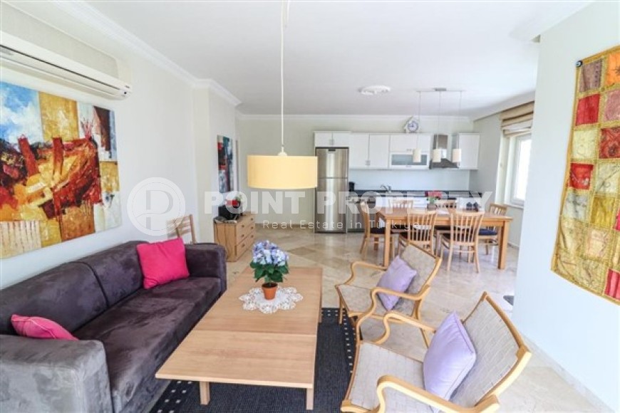 Panoramic apartment on the 9th floor in the center of Mahmutlar and 600 meters from the beach-id-5323-photo-2