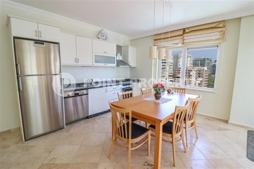 Panoramic apartment on the 9th floor in the center of Mahmutlar and 600 meters from the beach-id-5323-photo-3