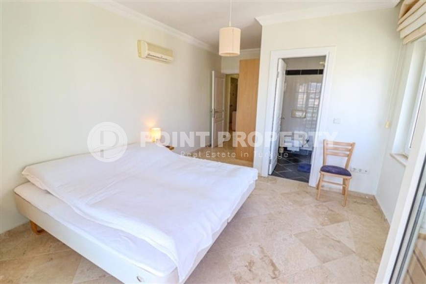 Panoramic apartment on the 9th floor in the center of Mahmutlar and 600 meters from the beach-id-5323-photo-4