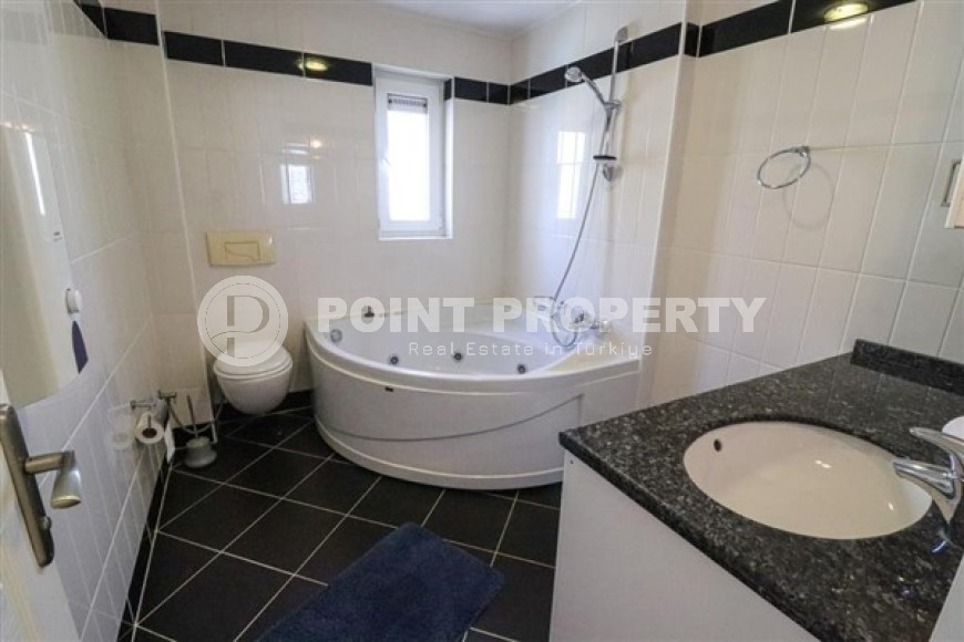 Panoramic apartment on the 9th floor in the center of Mahmutlar and 600 meters from the beach-id-5323-photo-7