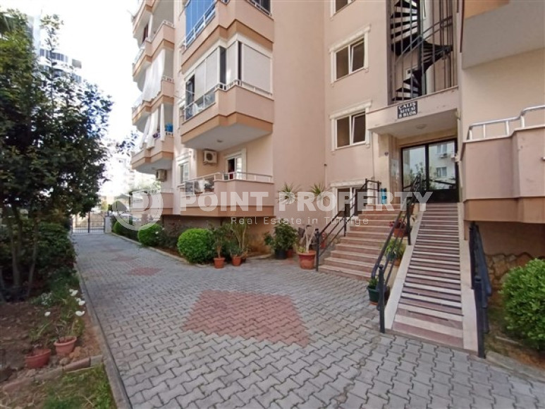 Ready to move in, three-room apartment, 130m², 300m from the sea in Mahmutlar, Alanya-id-1422-photo-15