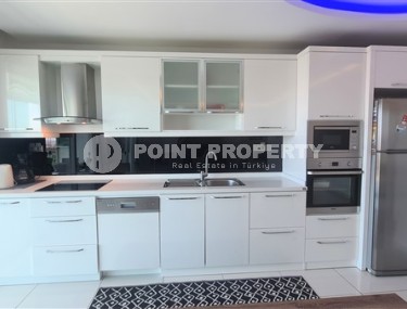 Светлые апартаменты в классическом стиле с двумя спальными комнатами, в районе Джикджилли-id-5325-фото-2