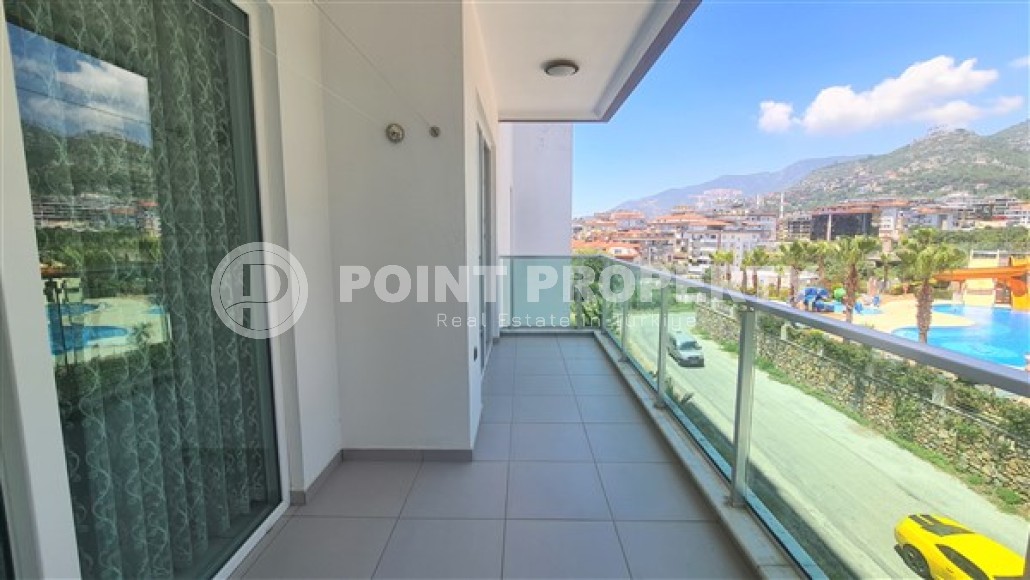 Светлые апартаменты в классическом стиле с двумя спальными комнатами, в районе Джикджилли-id-5325-фото-12