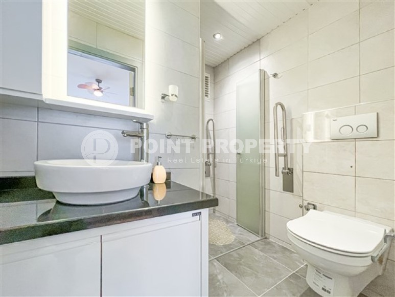 Spacious modern apartment 2+1, with a total area of 120 m2, in a picturesque residential complex in the Mahmutlar area-id-5326-photo-9