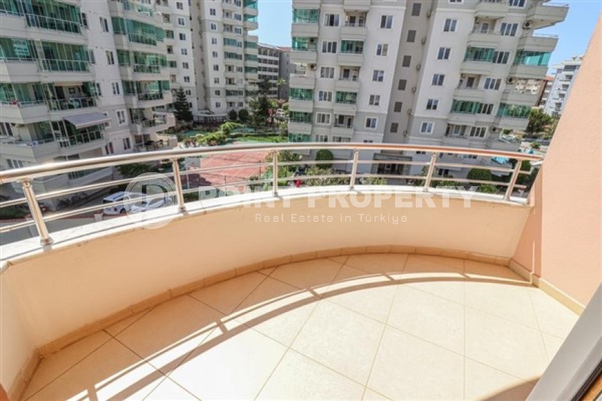 Apartment in a residential complex with a beautiful garden, 2+1 layout, in the lower Oba area-id-5328-photo-10