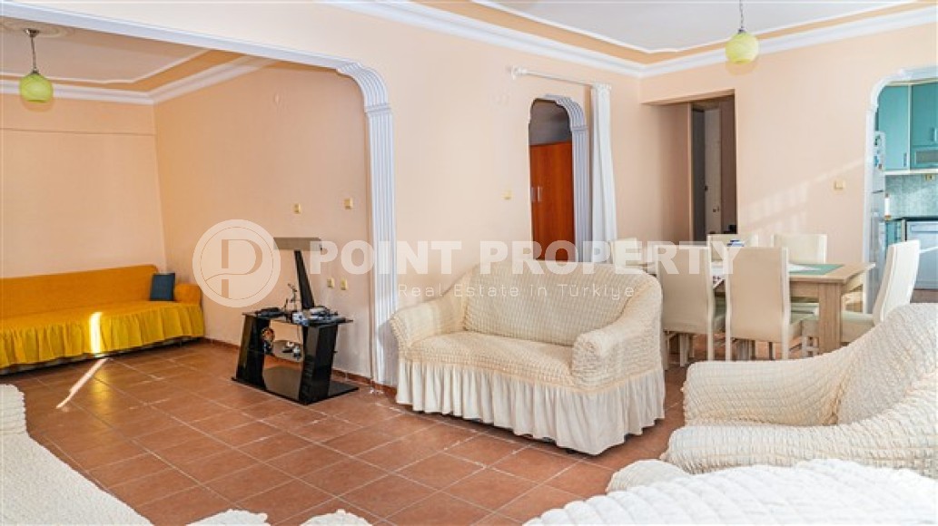 Отдельно стоящая двухэтажная вилла 2005 года постройки с роскошным панорамным видом на море-id-5337-фото-2