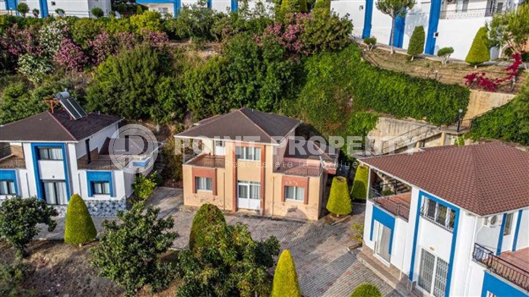 Отдельно стоящая двухэтажная вилла 2005 года постройки с роскошным панорамным видом на море-id-5337-фото-19