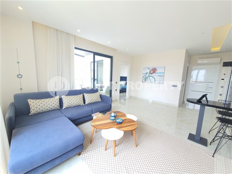 Bright, spacious 1+1 apartment, with a total area of 75 m2, 650 meters from the famous Cleopatra Beach-id-5339-photo-1