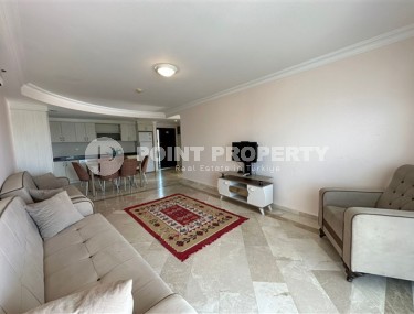 Apartment with a large outdoor terrace on the 10th floor, in the center of Mahmutlar-id-5340-photo-3
