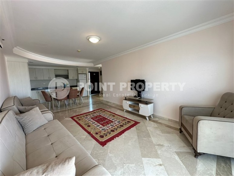 Apartment with a large outdoor terrace on the 10th floor, in the center of Mahmutlar-id-5340-photo-3