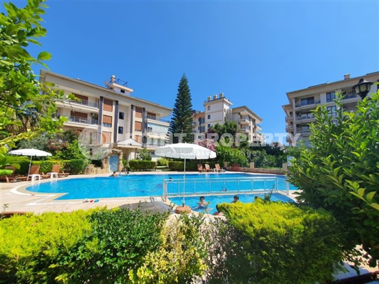 Spacious apartment with four bedrooms and a separate kitchen, suitable for obtaining citizenship, in the lower Oba area-id-5343-photo-11