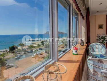 Furnished duplex penthouse 6+1, 550m² on the first coastline in Oba, Alanya.-id-1425-photo-4