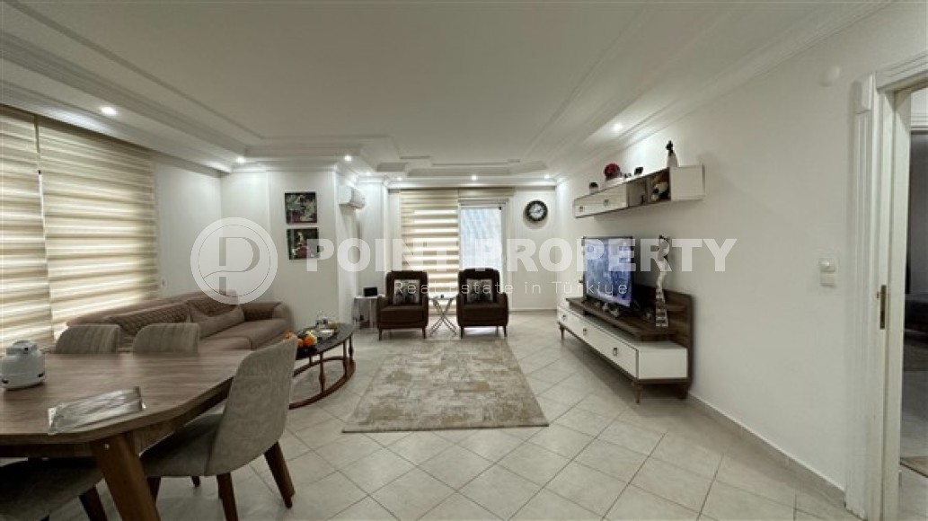 Panoramic duplex 3+2 on the 10th floor with attic in the center of a quiet, comfortable area of Alanya - Cikcilli-id-5350-photo-2