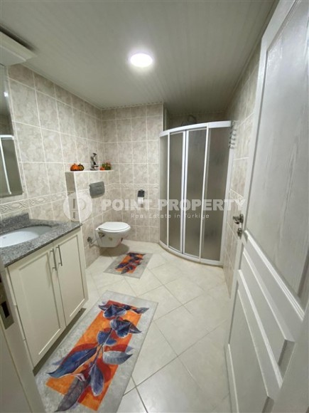 Panoramic duplex 3+2 on the 10th floor with attic in the center of a quiet, comfortable area of Alanya - Cikcilli-id-5350-photo-8