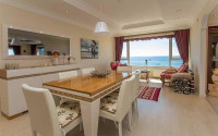 Furnished duplex penthouse 6+1, 550m² on the first coastline in Oba, Alanya.-id-1425-photo-8