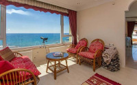 Furnished duplex penthouse 6+1, 550m² on the first coastline in Oba, Alanya.-id-1425-photo-10
