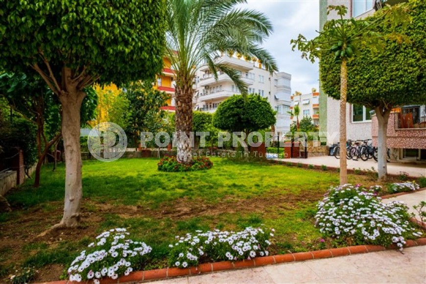Spacious 3+1 apartment with panoramic views of the city and the Taurus Mountains 800 meters from the sea-id-5353-photo-15