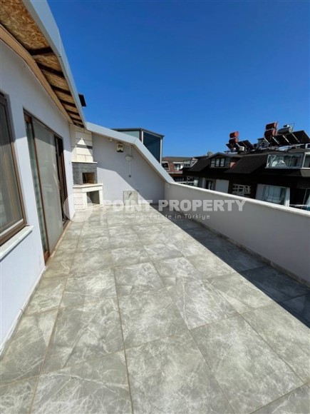 Роскошный панорамный дуплекс с видом на море и горы в центре престижного района Аланьи - Кестель-id-5354-фото-21