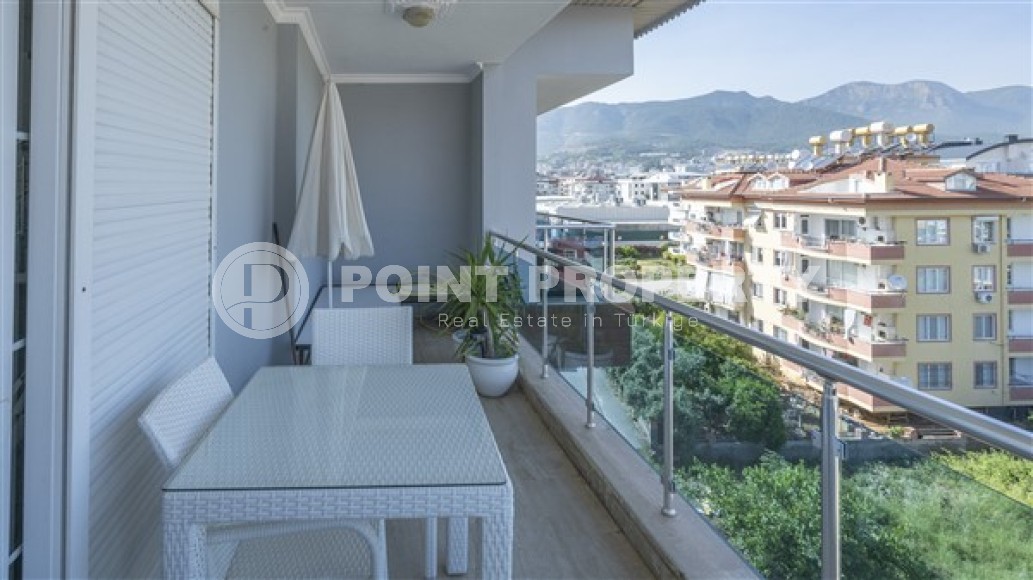 Просторная видовая двухуровневая квартира на 4-м этаже с мансардой в 600 метрах от моря, в популярном районе Аланьи - Оба-id-5355-фото-15