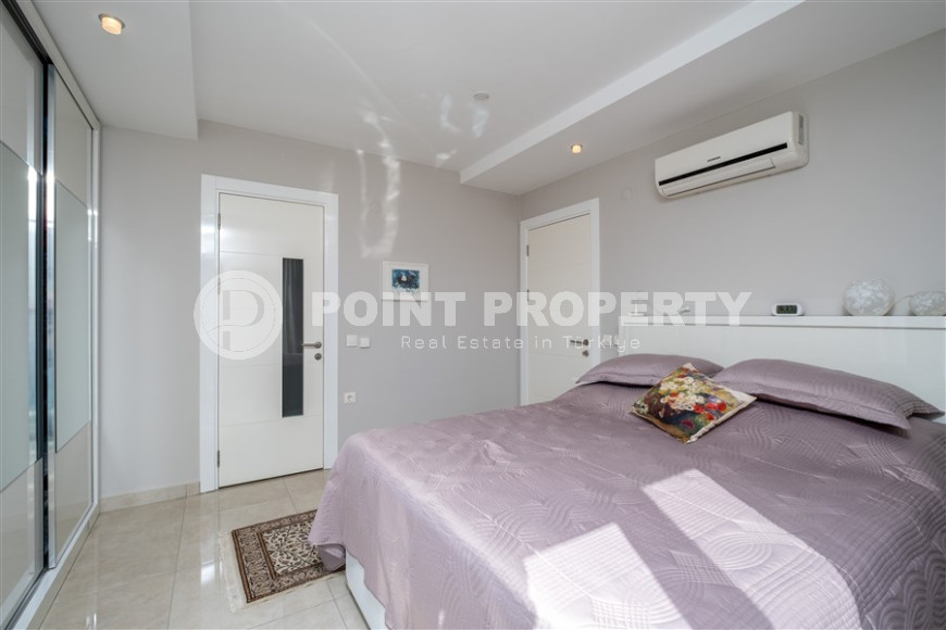 Трехкомнатный пентхаус 125м2 в комплексе с развитой инфраструктурой, центральный район Джикджилли, высокая кадастровая стоимость, вид на горы и море-id-1424-фото-11