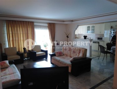 Duplex apartment with three bedrooms, near the sea, in the area of Alanya - Mahmutlar-id-5372-photo-1