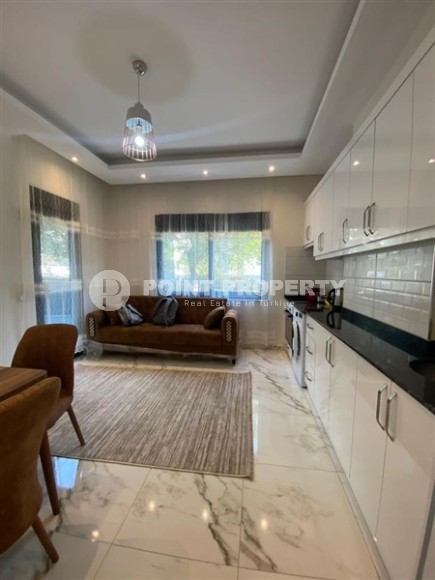 Small, bright, cozy one-bedroom apartment in the center of Alanya-id-5381-photo-1