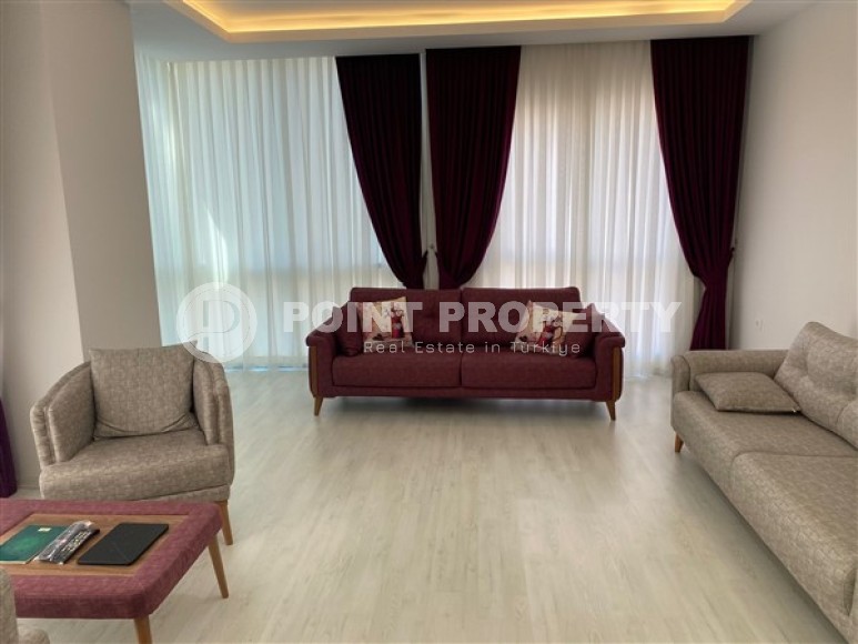 Светлая просторная квартира с отдельной кухней, на 2-м этаже в доме, введенном в эксплуатацию в 2021 году-id-5384-фото-3