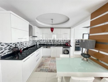 Атмосферный дуплекс 3+1 на 10-м этаже с мансардой с роскошным панорамным видом на море и горы-id-5386-фото-3