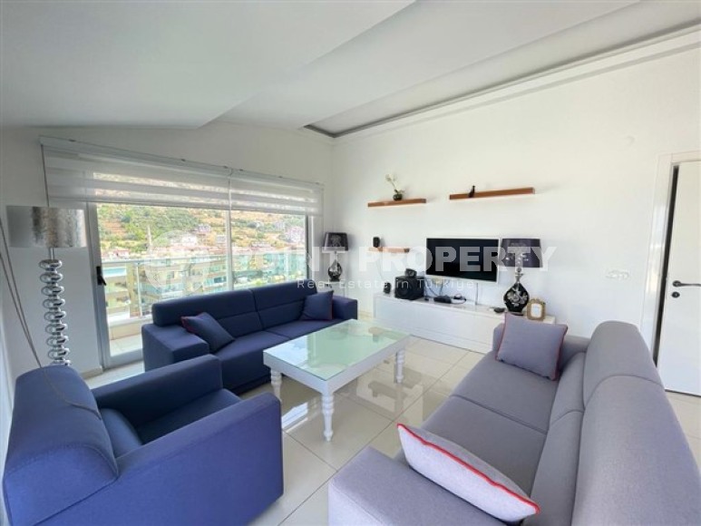 Атмосферный дуплекс 3+1 на 10-м этаже с мансардой с роскошным панорамным видом на море и горы-id-5386-фото-8