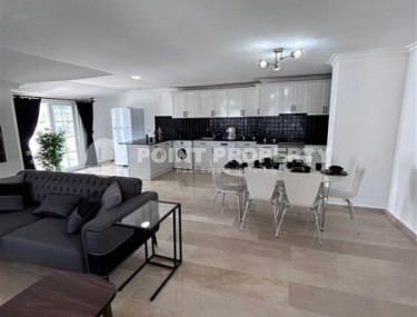 Большая панорамная квартира с роскошным видом на Торосские горы в спокойном, уютном районе Аланьи - Тосмур-id-5394-фото-3