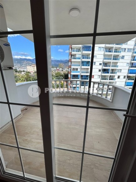 Большая панорамная квартира с роскошным видом на Торосские горы в спокойном, уютном районе Аланьи - Тосмур-id-5394-фото-12